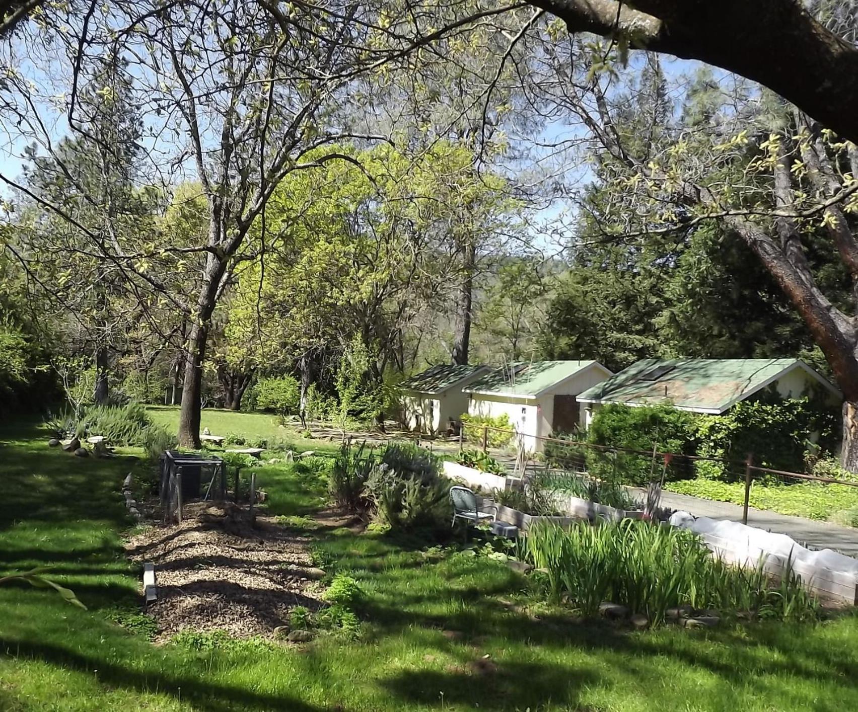 Backyard Garden Oasis Bed & Breakfast Middletown Exterior photo